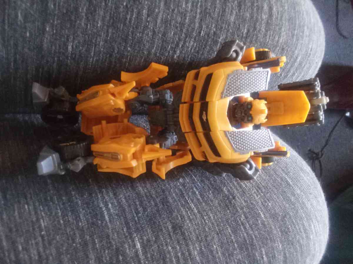 4 Transformers - Ontario, New York - FleaMarketBay