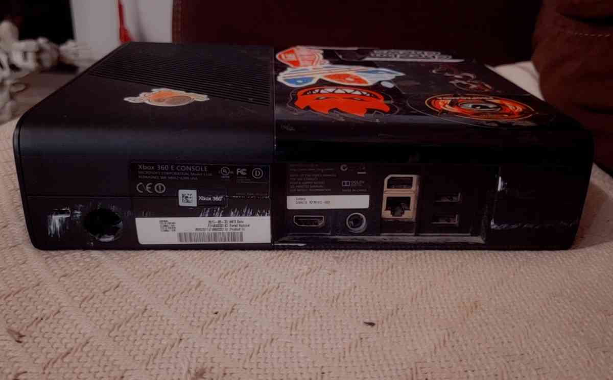 Xbox 360 Slim - Westminster, Colorado - FleaMarketBay