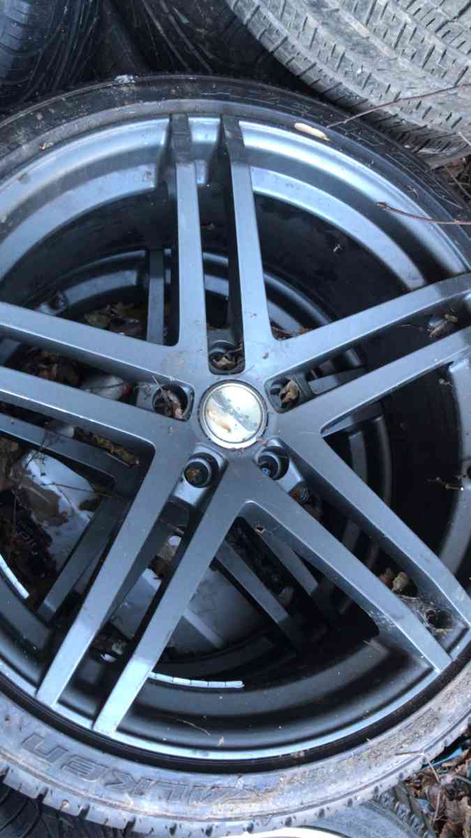 wheel and tires - Fairfax, Virginia - FleaMarketBay