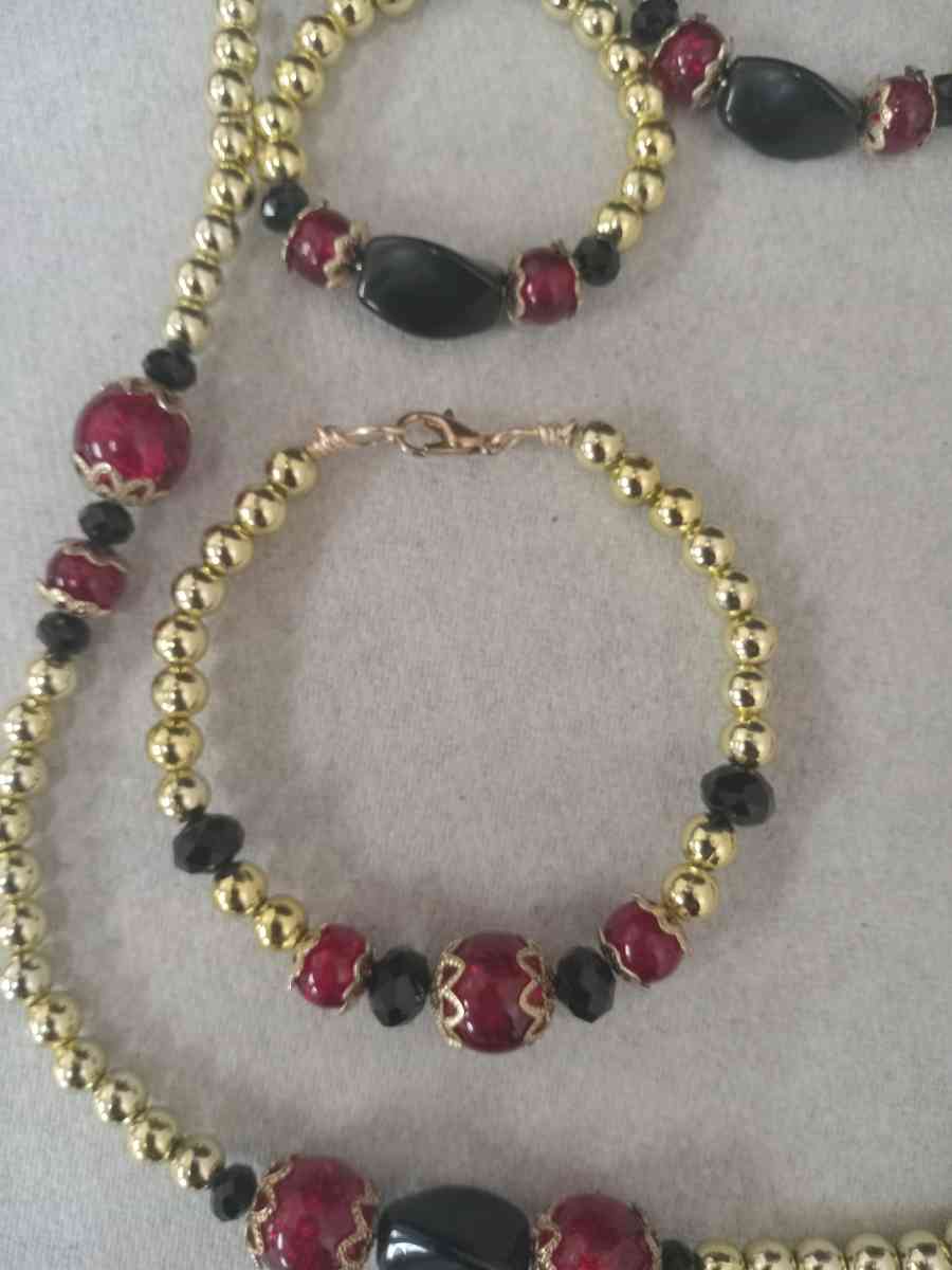 Red and Black 3Pc Jewelry Set - Rochester, New York
