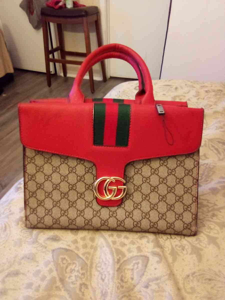 Gucci Handbag - Houston, Texas - FleaMarketBay