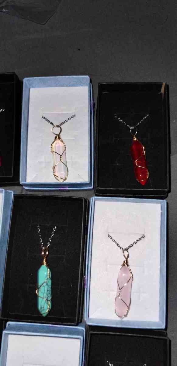 handmade crystal necklaces - Farmington, New Mexico - FleaMarketBay