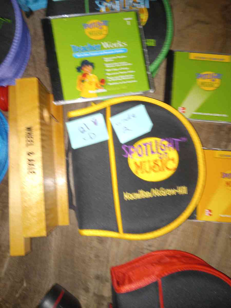 K TO 5th GRADE SPOTLIGHT ON MUSIC MACMILLAN - Omaha, Nebraska - FleaMarketBay