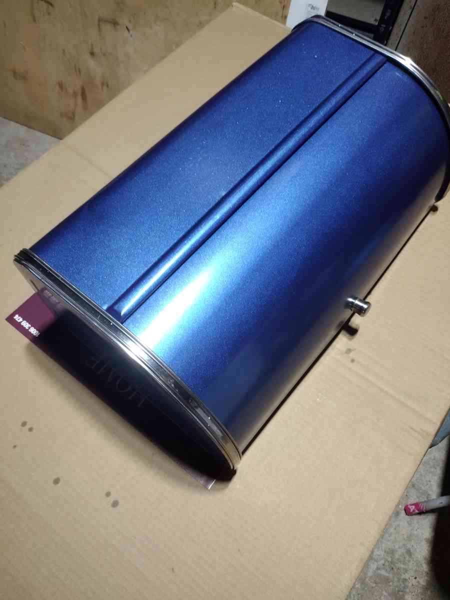 Vintage refurbished bread box - Katy, Texas - FleaMarketBay