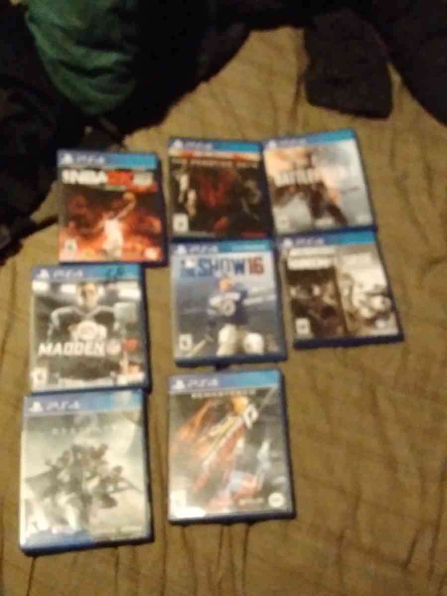 PlayStation 4 - Adolph, Minnesota - FleaMarketBay