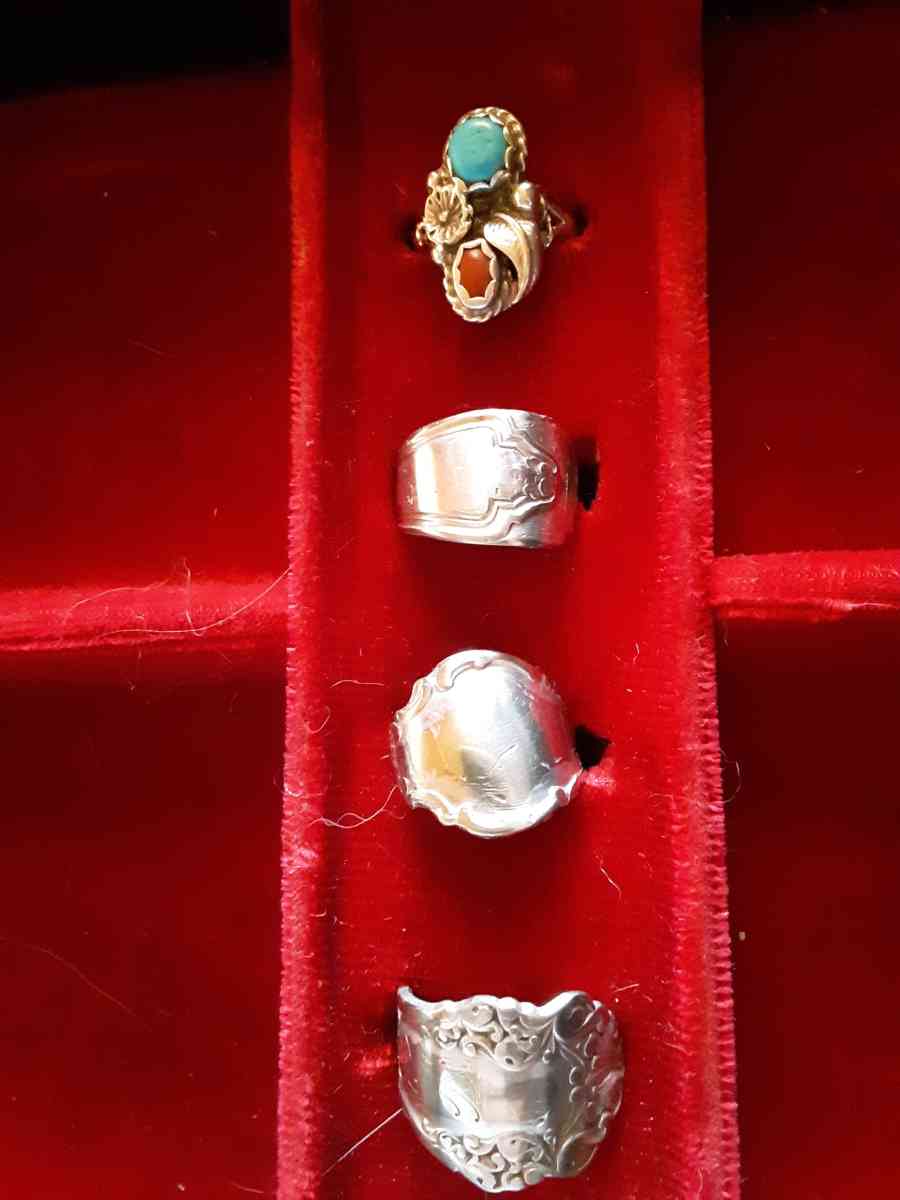 hand made jewelry bracelets earrings anklets rings - Yuma, Arizona - FleaMarketBay