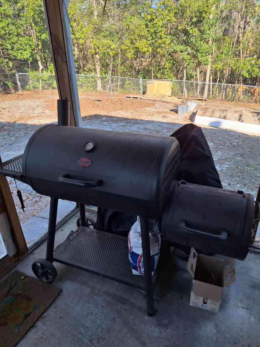 washer bbq grill and sofa love seat - Augusta, Georgia - FleaMarketBay