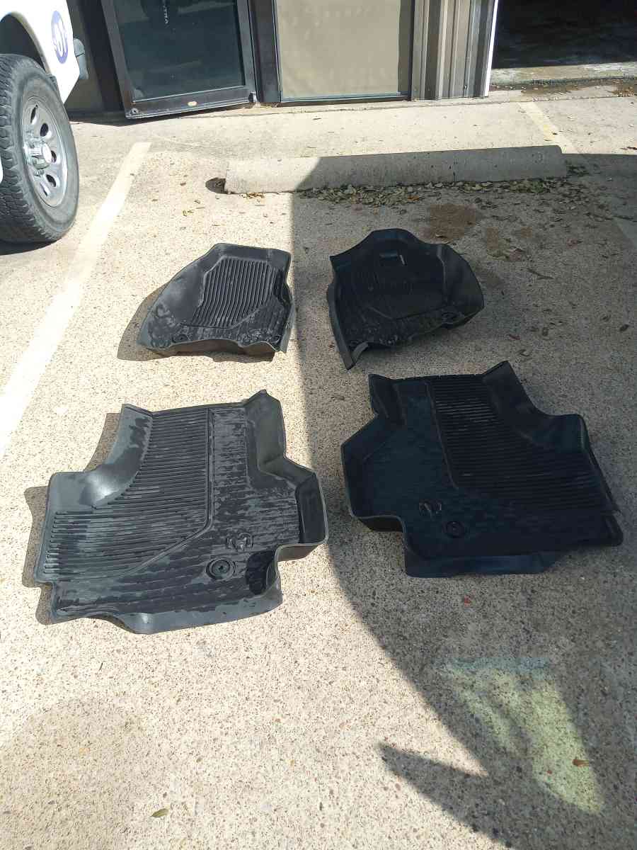 ALL WEATHER FLOOR MATS   RAM - Arlington, Texas - FleaMarketBay