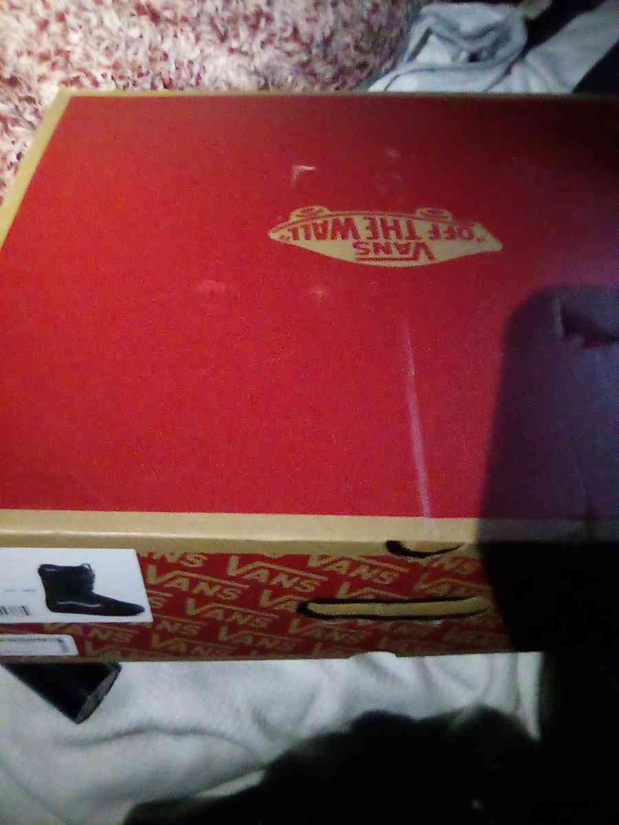 vans snow boots - Denver, Colorado - FleaMarketBay