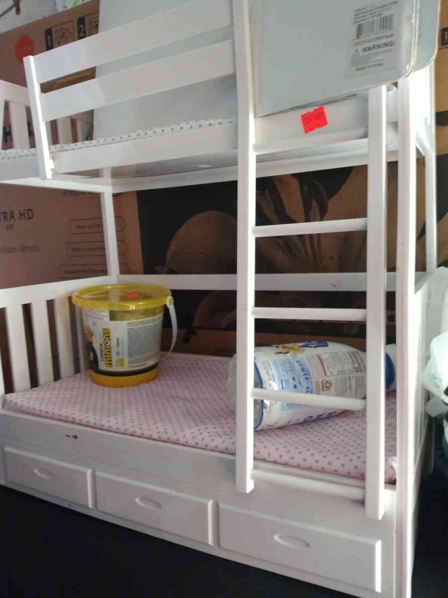 bed doll - Elgin, Illinois