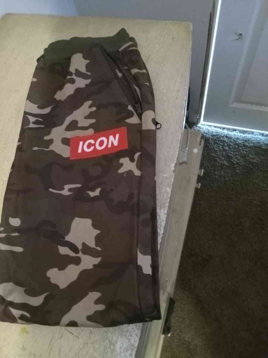 Mens Prime Camo Fleece Joggers - Croydon, Pennsylvania