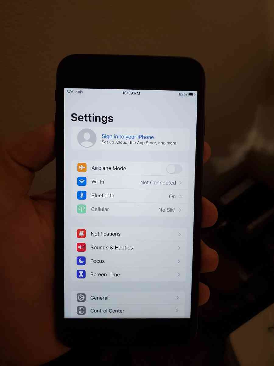 iphone 8 plus - Turlock, California - FleaMarketBay