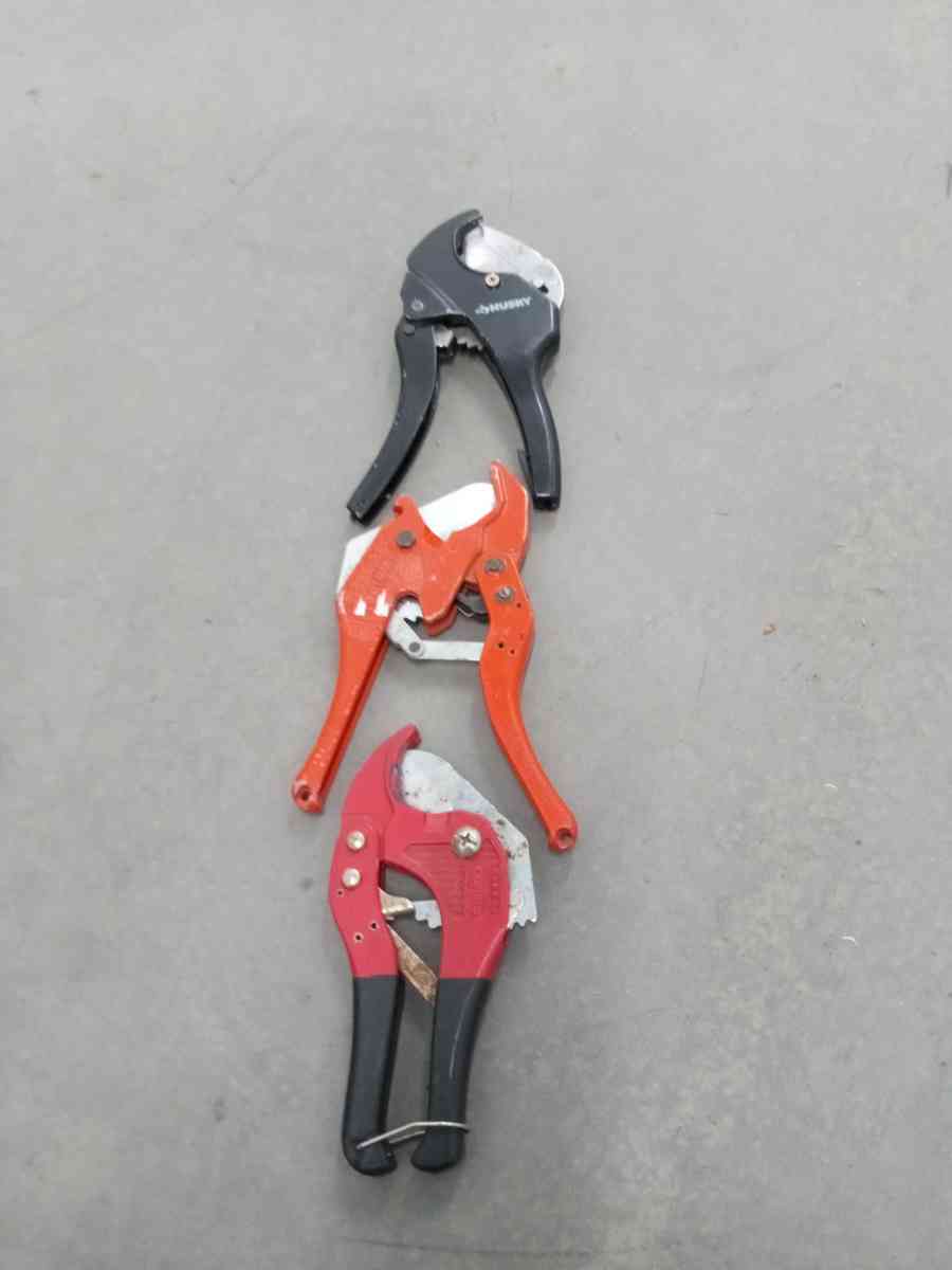 lot of 3 ratcheting Husky Orbit Merry falls - Adelanto, California - FleaMarketBay