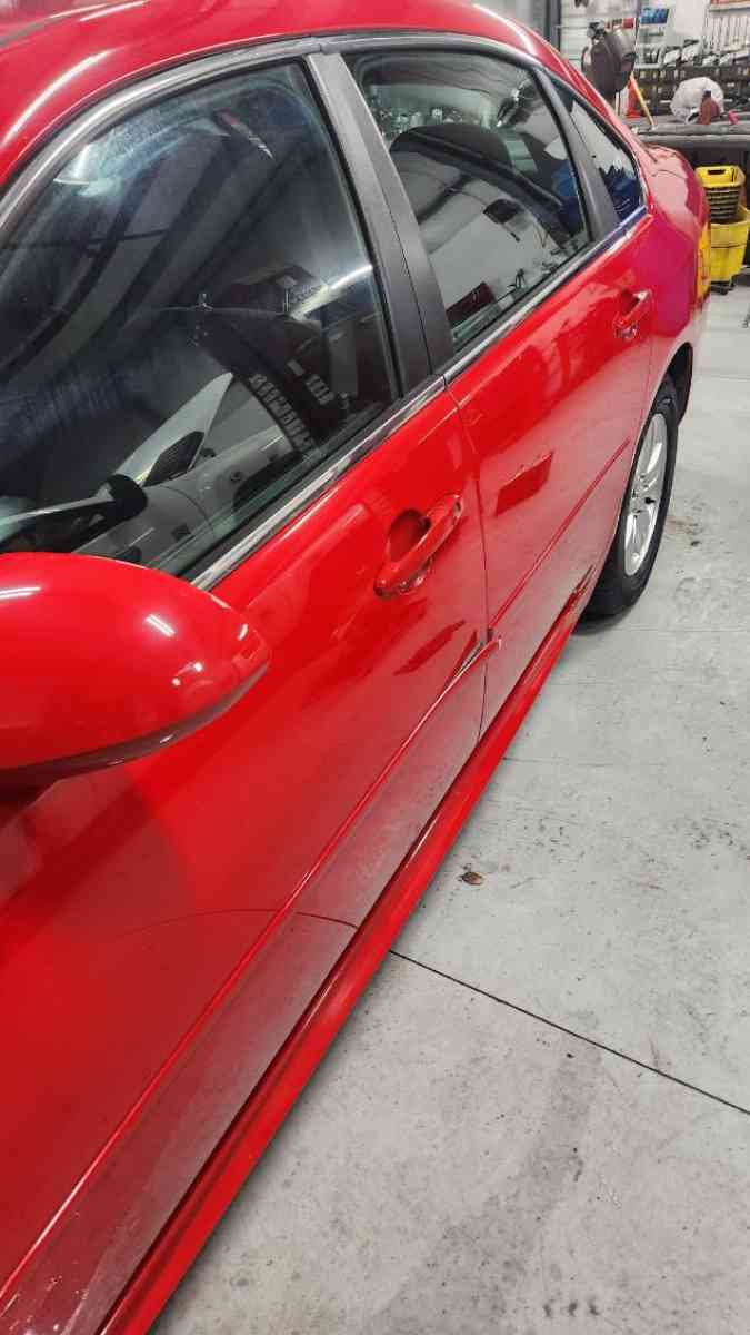 2013 chevy Impala - Modesto, California - FleaMarketBay