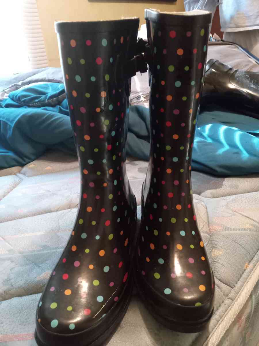 women rain boots - Gastonia, North Carolina - FleaMarketBay