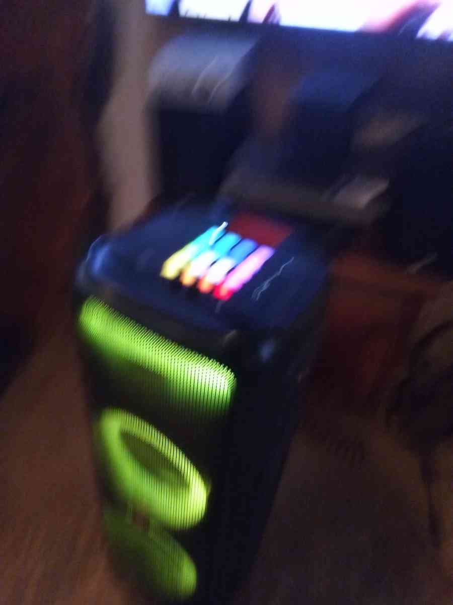 JBL party box 1000 - San Antonio, Texas - FleaMarketBay