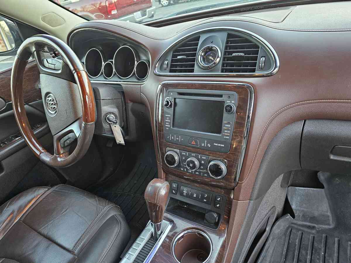 Buick enclave - Charlotte, North Carolina - FleaMarketBay