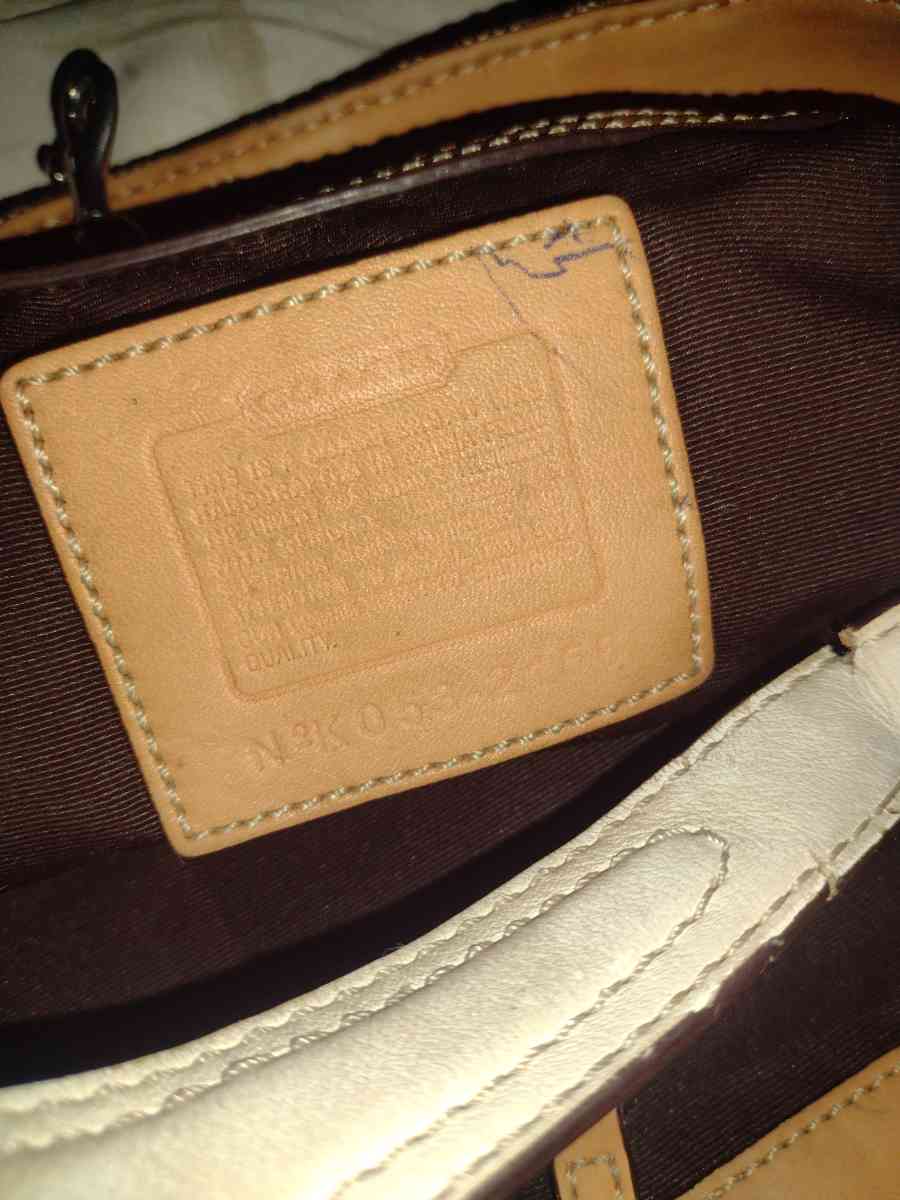 purses - San Antonio, Texas - FleaMarketBay