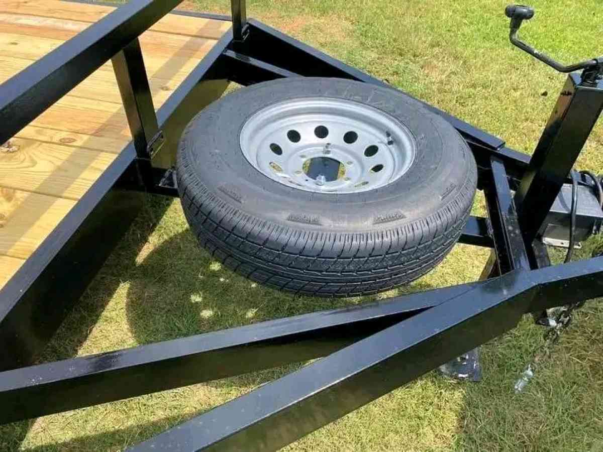 Trailer - Charlotte, North Carolina - FleaMarketBay