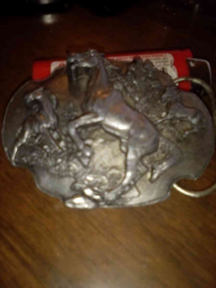 vintage Siskiyou belt buckles - Georgetown, Kentucky - FleaMarketBay