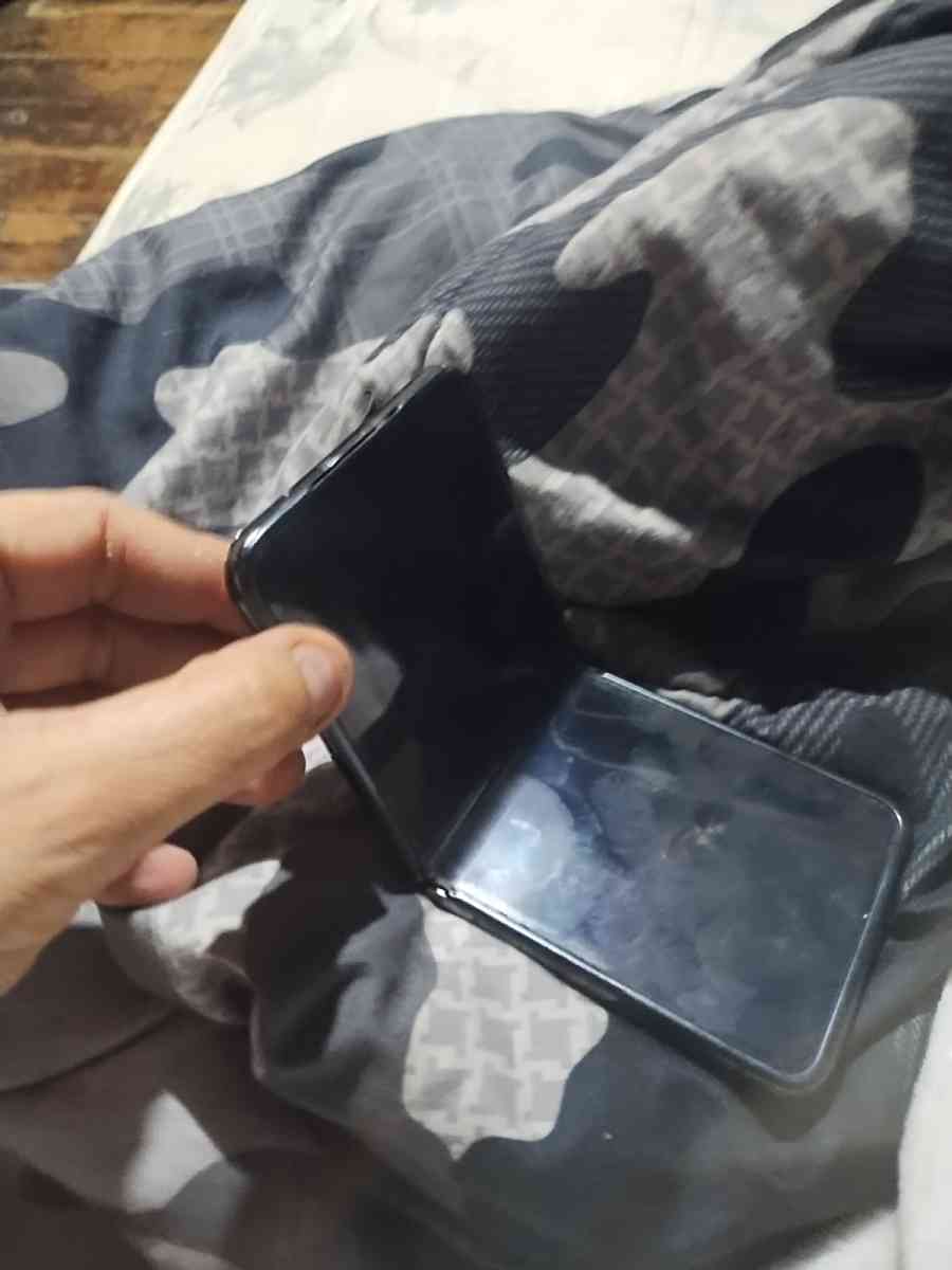 Motorola razor - Odessa, Texas - FleaMarketBay