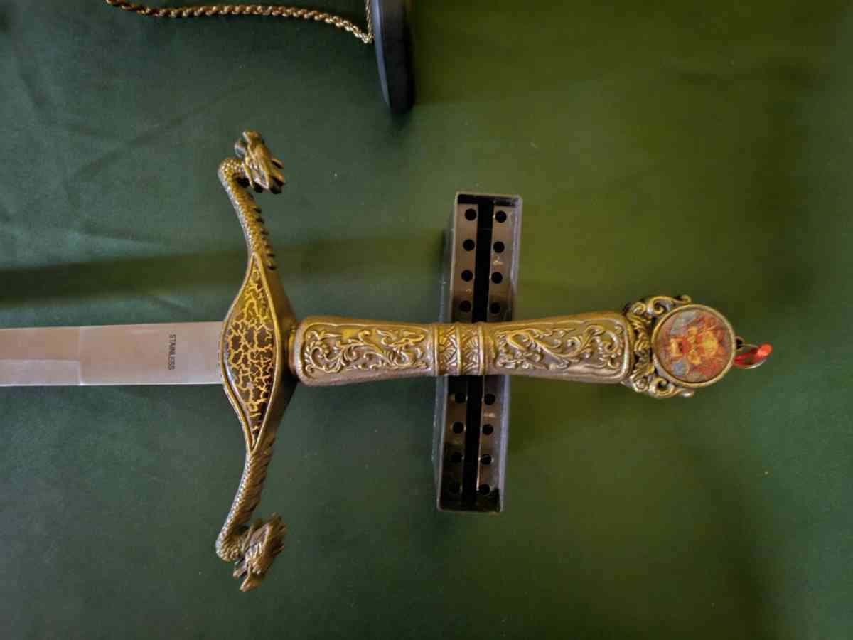 Vintage Chinese Sword - Turtle Lake, Wisconsin - FleaMarketBay