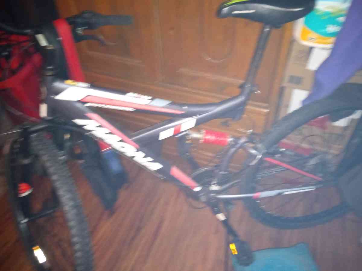 slightly used magna BMX 21 Speed Bicycle - Phoenix, Arizona