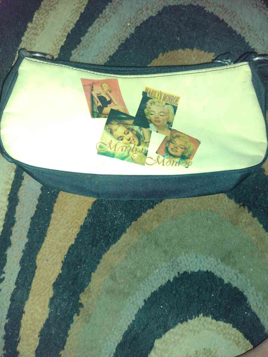 purses - San Antonio, Texas - FleaMarketBay