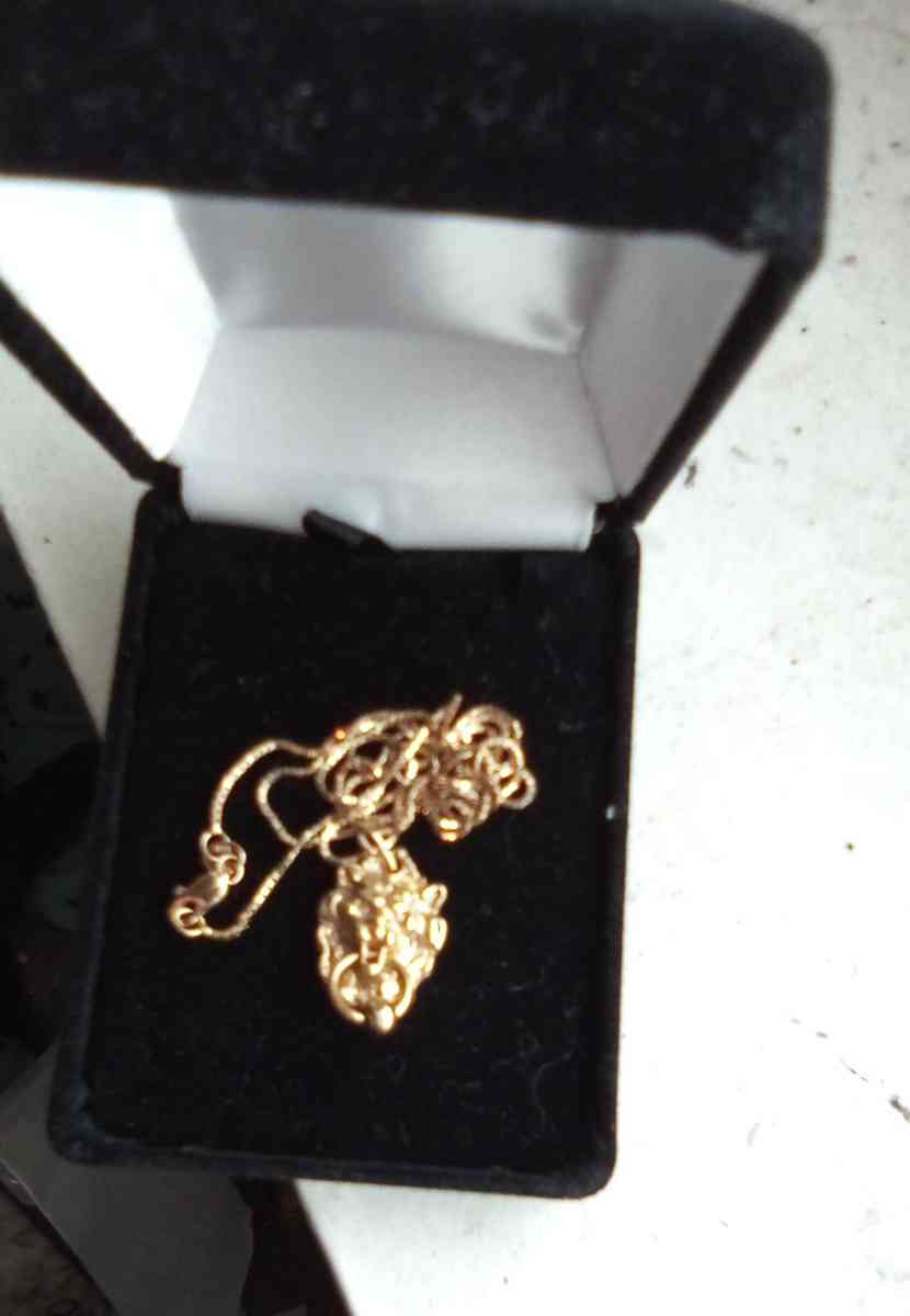 real gold - Los Angeles, California