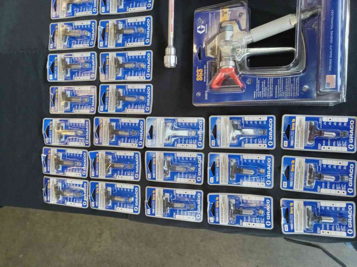 Painter Spray Guns and Spray tips - Long Beach, Mississippi - FleaMarketBay