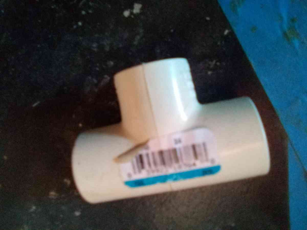 tools and pvc stuff - Grandfalls, Texas - FleaMarketBay