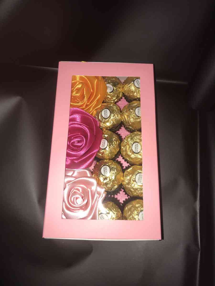 Eternal Flowers Arrangements - Union City, New Jersey - FleaMarketBay