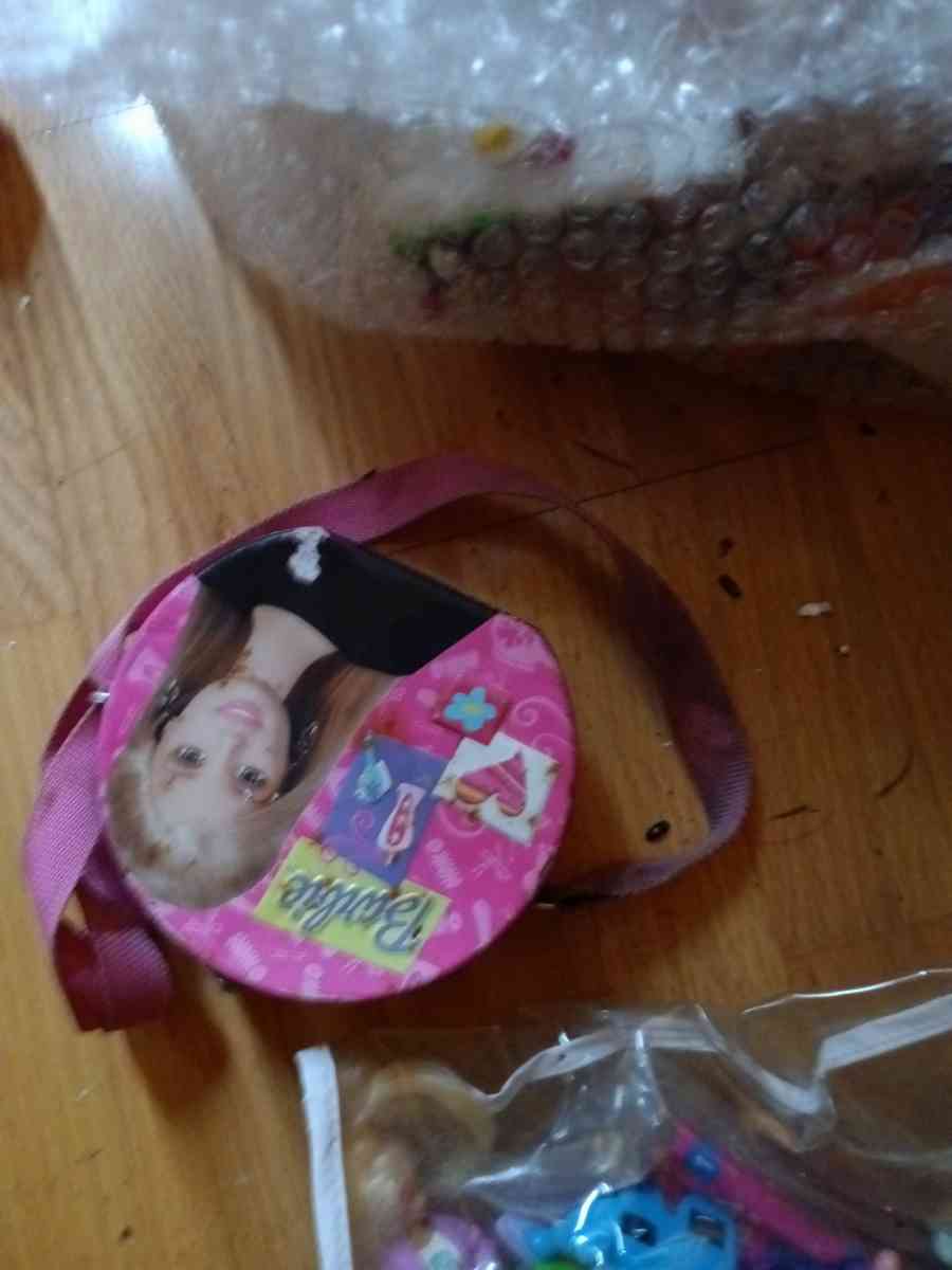 barbie dolls and princess dolls - Montesano, Washington - FleaMarketBay