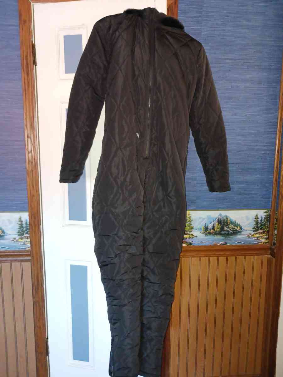 Womens Snowsuit - Middleburg, Pennsylvania