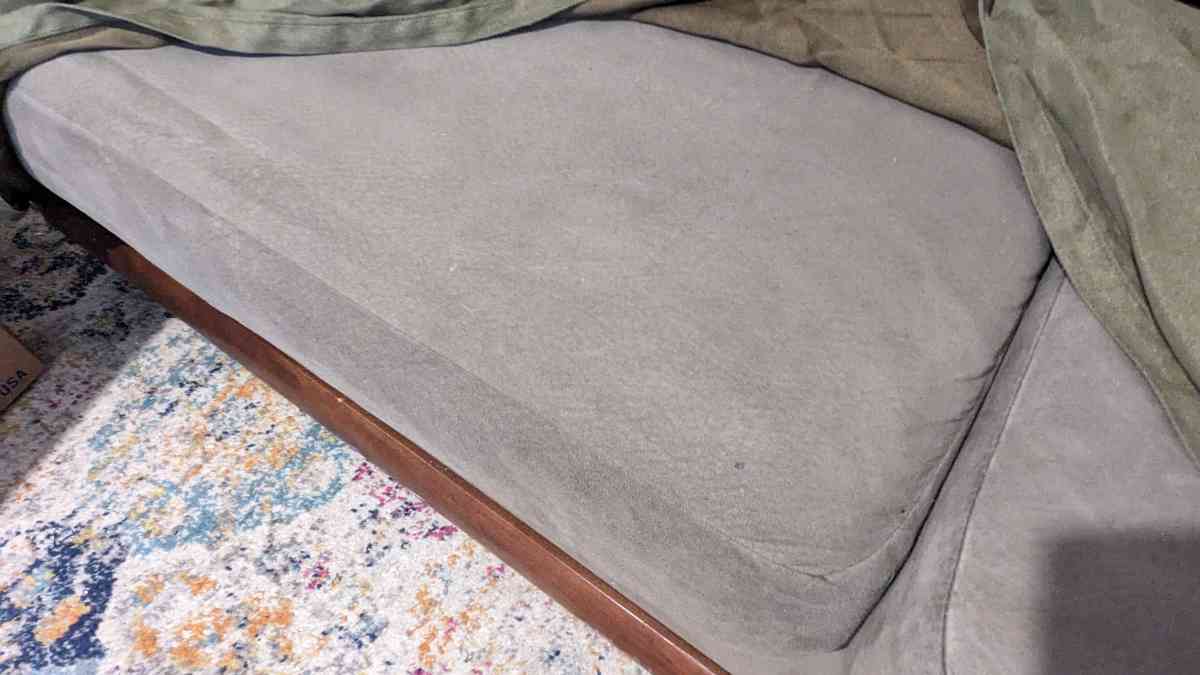 Sofa  and Loveseat - Albany, Georgia - FleaMarketBay