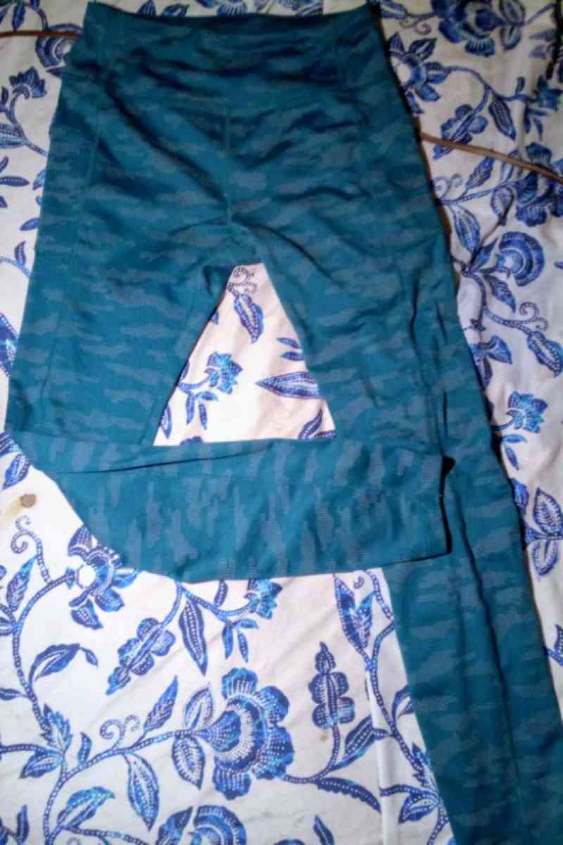 AVIA LEGGINGS SZ XSMALL - Cleveland, Tennessee - FleaMarketBay