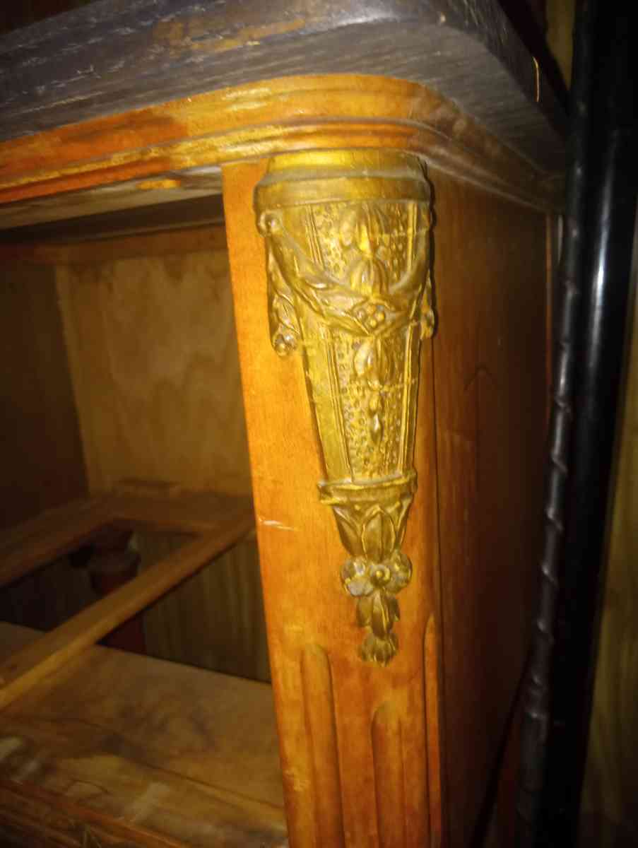 Set of antique wooden end tables with drawer - Yucaipa, California - FleaMarketBay