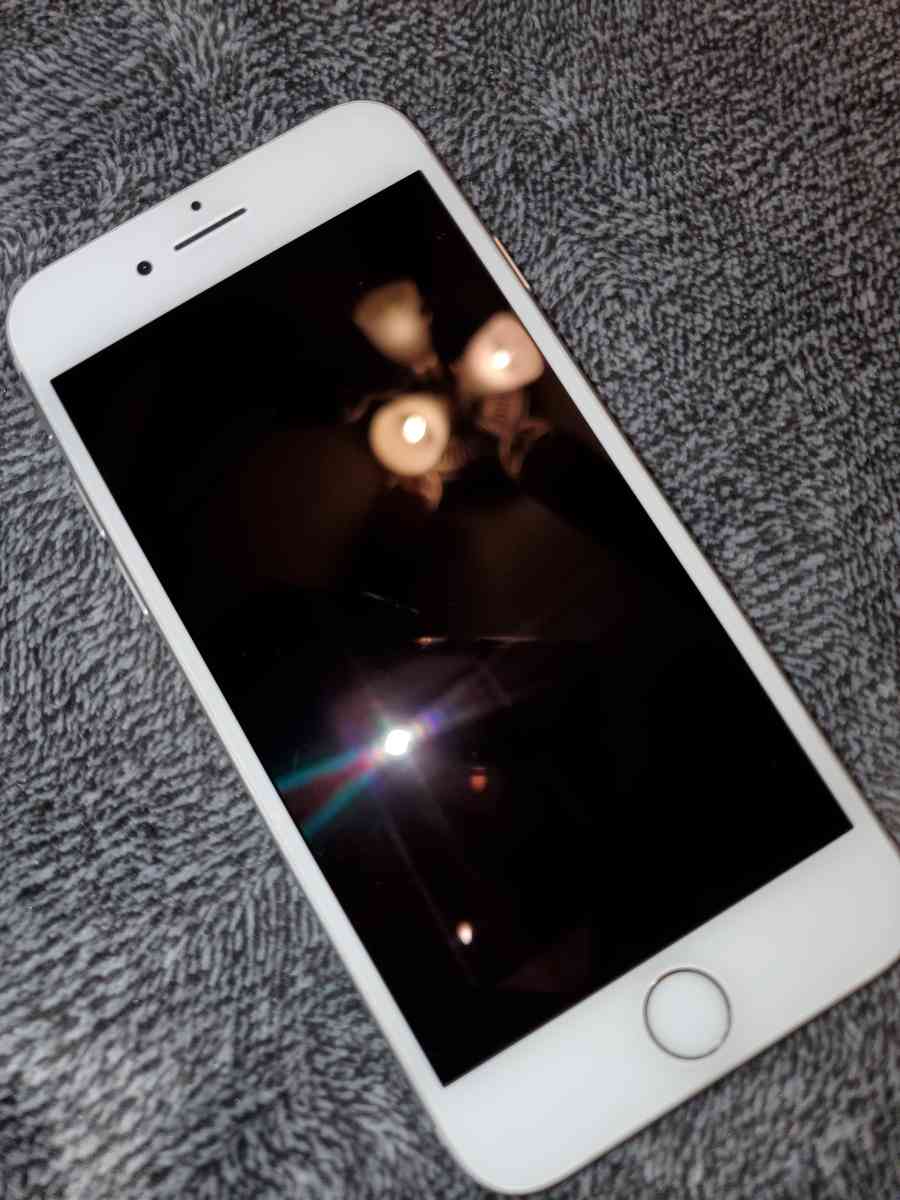 Iphone 7 - Turlock, California - FleaMarketBay