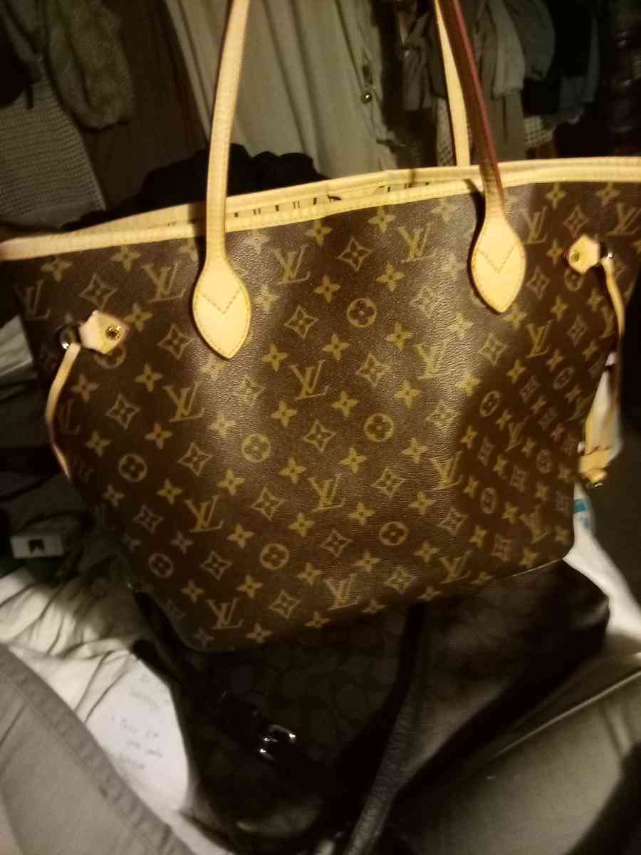authentic leather Louis Vuitton never full bag - Agency, Missouri