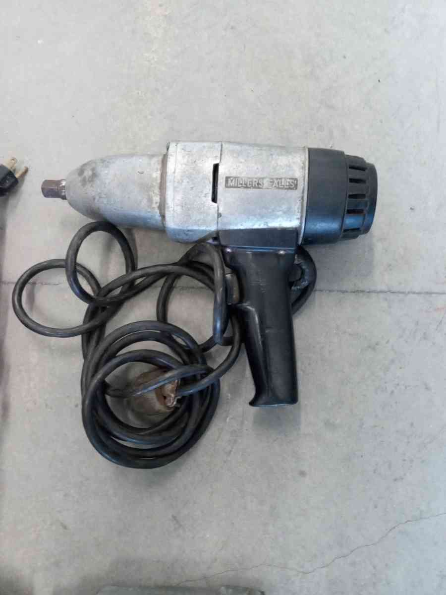 lot of 3 BD and Miller falls duty Air tools - Adelanto, California - FleaMarketBay