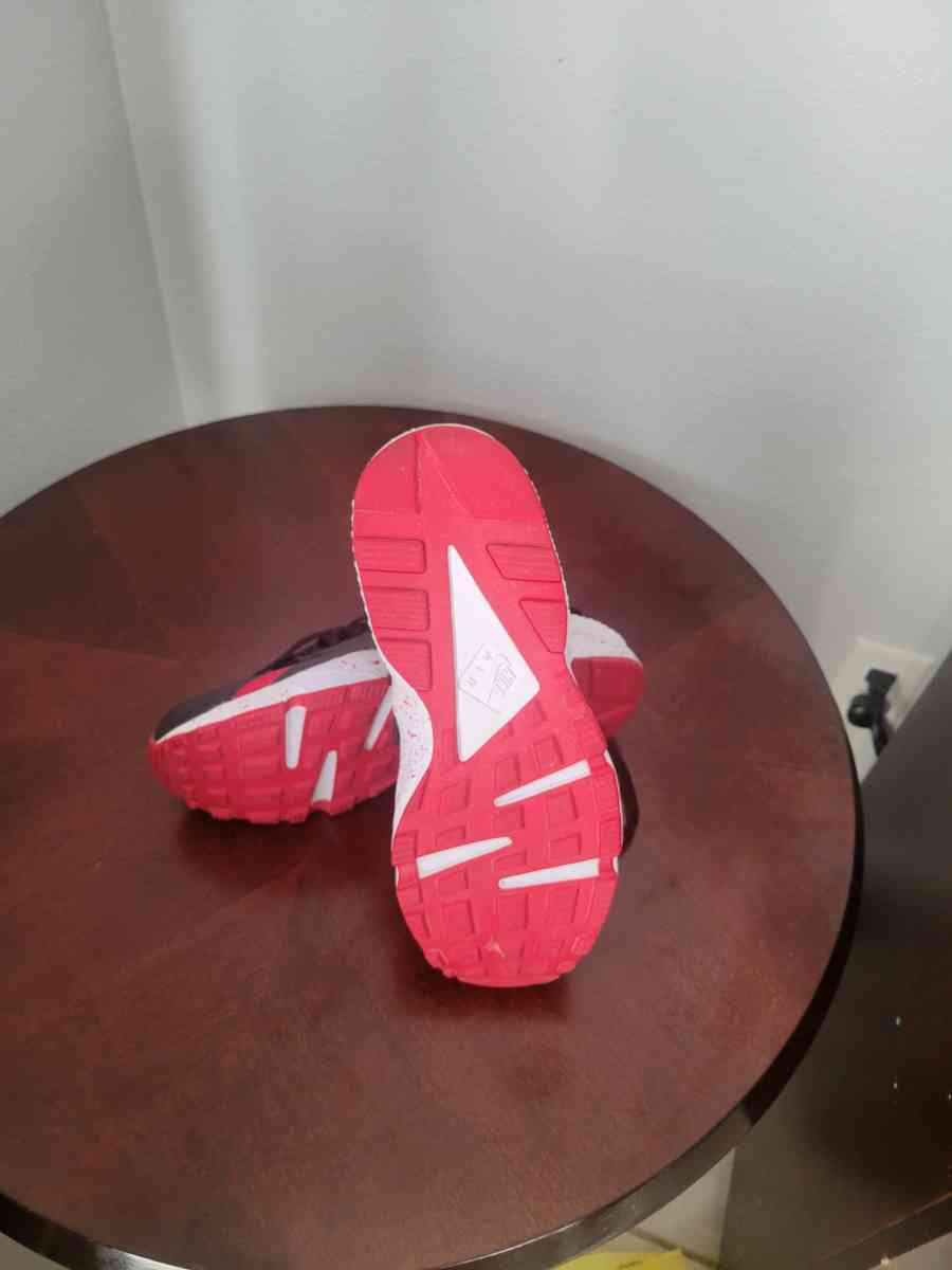 nike hurache - Kissimmee, Florida - FleaMarketBay