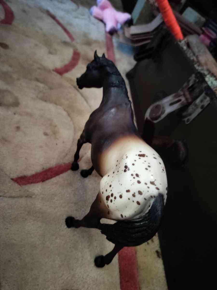 Brayer horse collectables - Hixson, Tennessee - FleaMarketBay