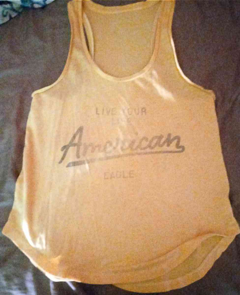 AMERICAN EAGLE SIZE SMALL - Cleveland, Tennessee - FleaMarketBay