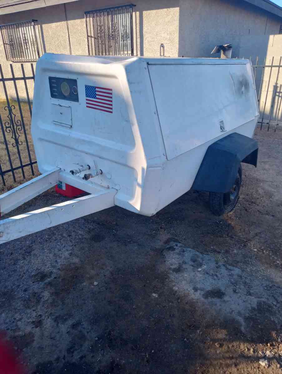 Ingersoll Rand 185 Portable Air Compressor  Diesel - Las Vegas, Nevada