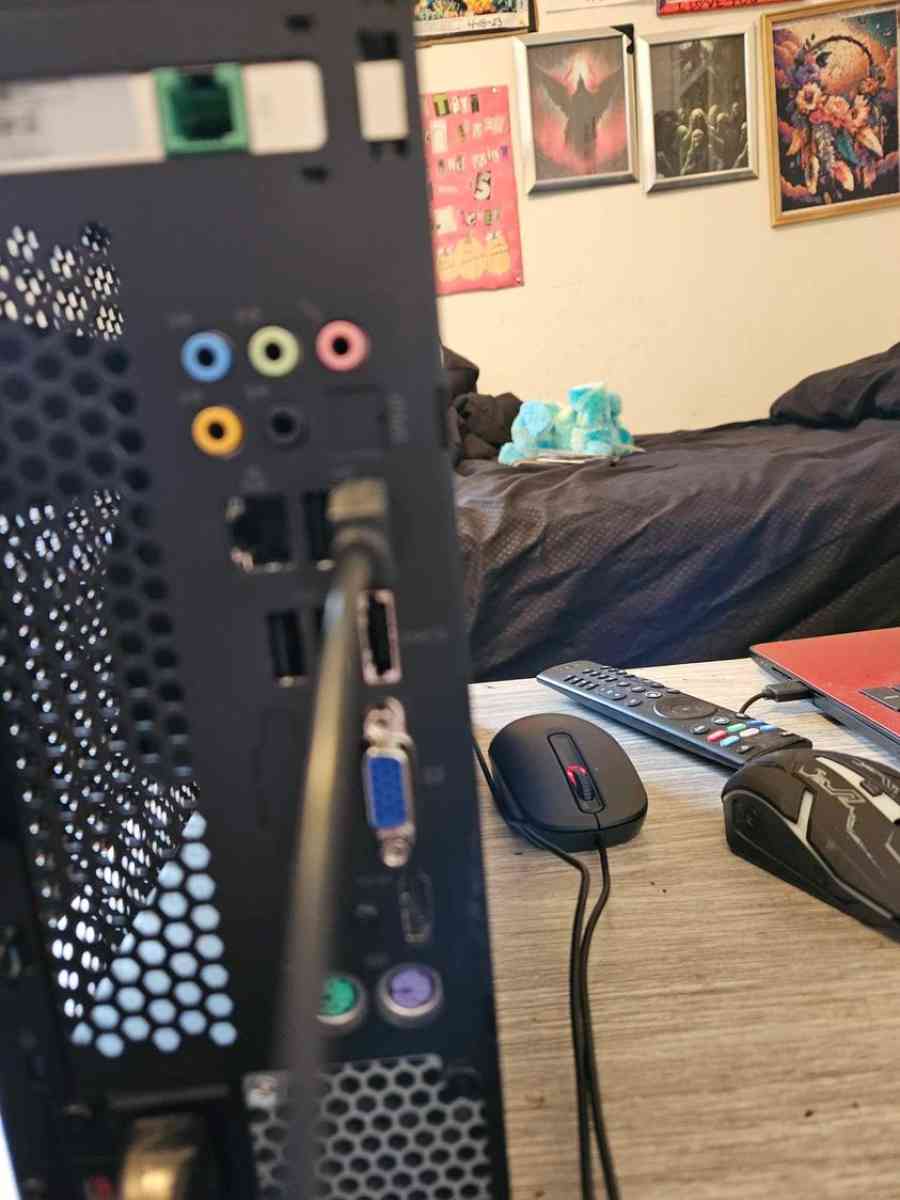 Yugioh cards and magic cards and desktop pc - El Dorado Springs, Missouri - FleaMarketBay