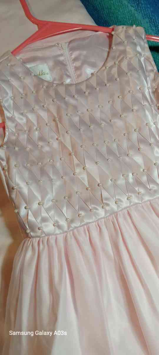 bridesmaid and flowergirl dresses - Altamonte Springs, Florida - FleaMarketBay