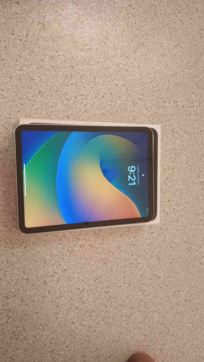 I pad gen 10 - Seattle, Washington - FleaMarketBay