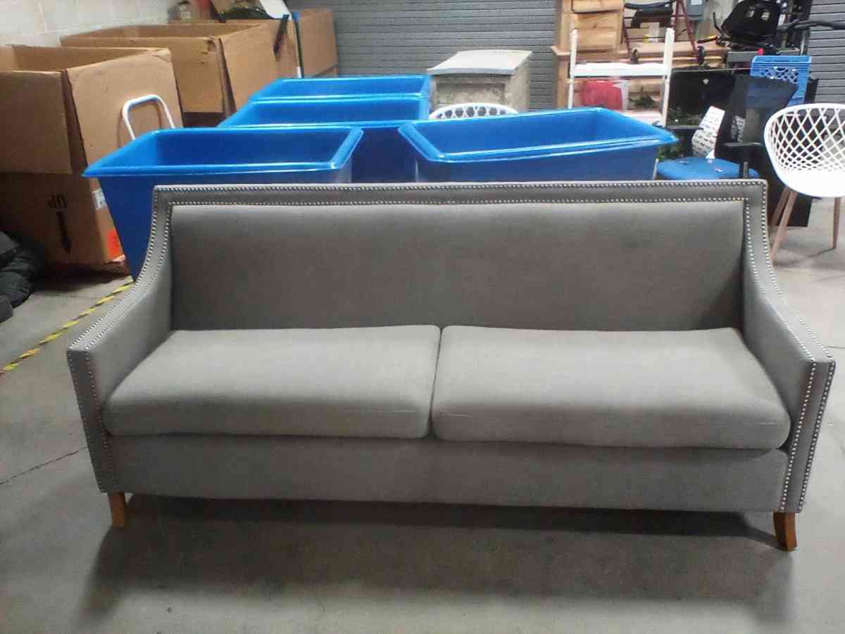 family smoke Grey deep sitting sofa - Austin, Texas - FleaMarketBay