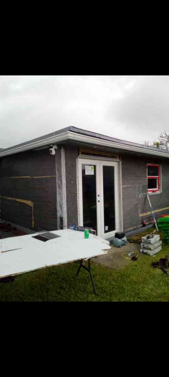 block stucco - Fort Lauderdale, Florida - FleaMarketBay