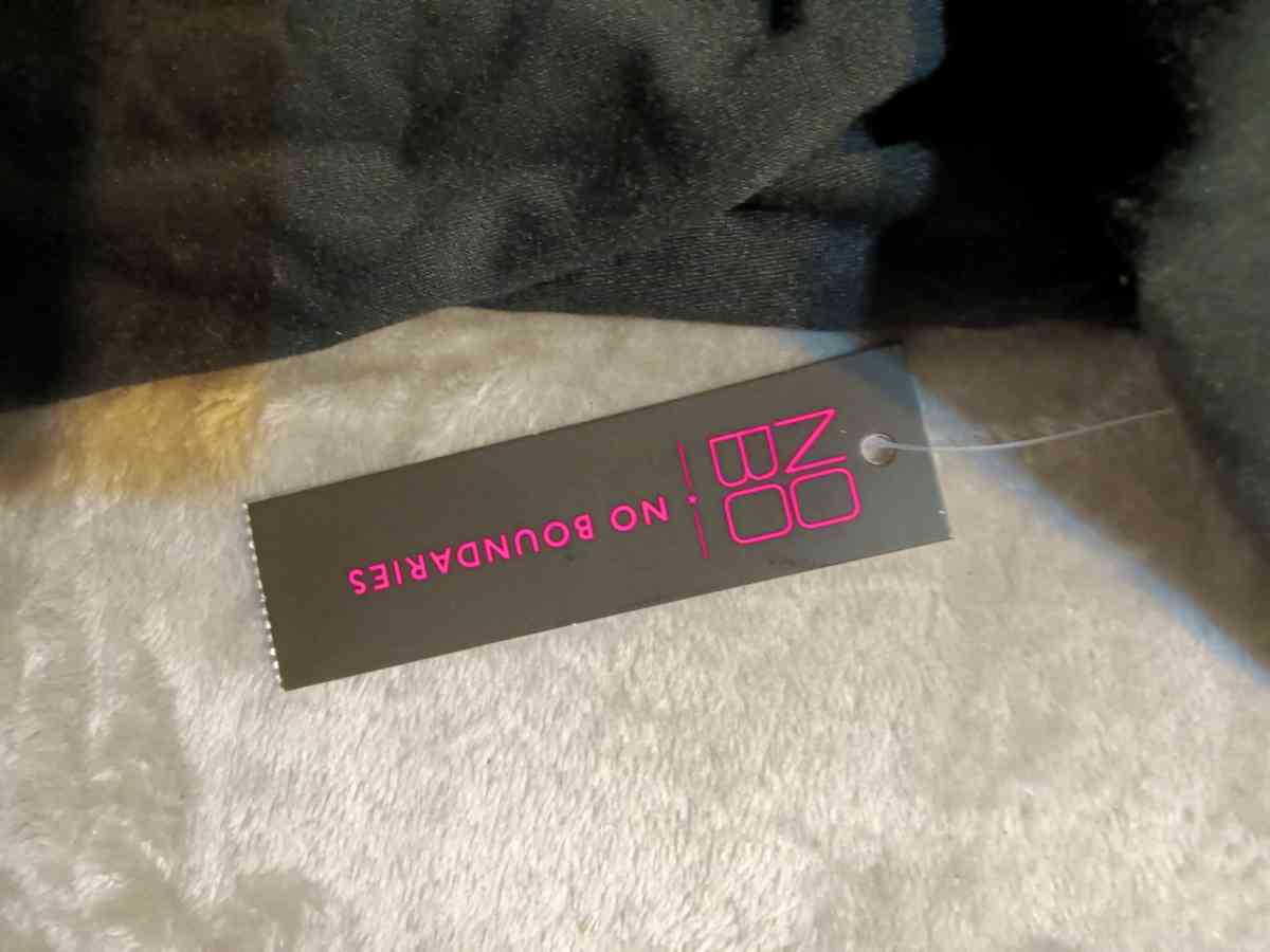 Dress - Louisville, Kentucky - FleaMarketBay